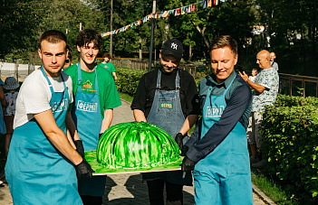 Арбузник на Городской Ферме: как мы отметили свой 9-й день рождения